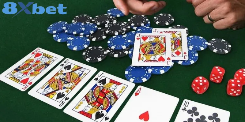 Bật mí mẹo chơi Phỏm 8xbet hiệu quả từ chuyên gia lâu năm Mẹo chơi Phỏm 8xbet hiệu quả – Bí quyết thắng lớn từ chuyên gia