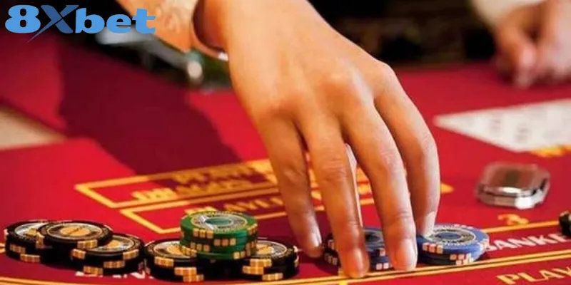 Hướng dẫn chơi Roulette 8xbet từ A - Z dành cho người mới Người chơi chiến thắng khi bóng dừng đúng vị trí cược trong Roulette 8xbet